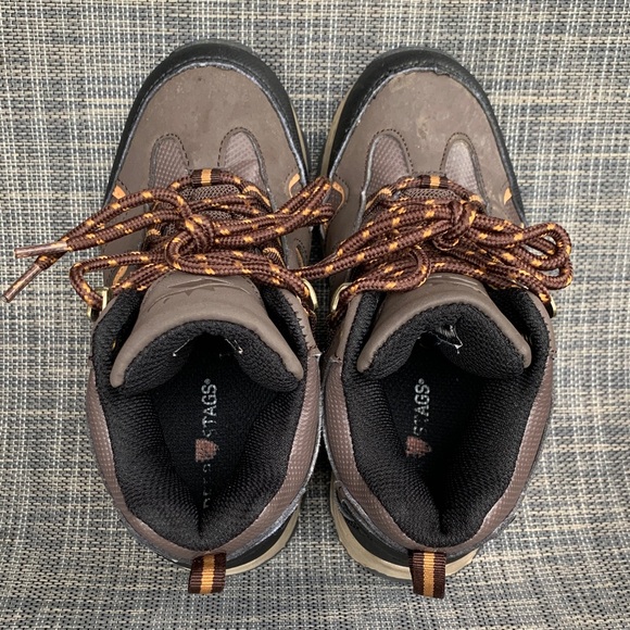 Deer Stags Drew Boot - Brown Hiking Outdoor Shoes Kids size 13.5 - Picture 11 of 12